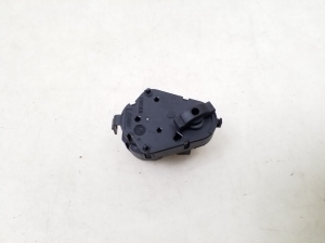 BMW 5 SERIES E61 (2004–2010) Stellmotor Heizungsklappe 6942990 - 2
