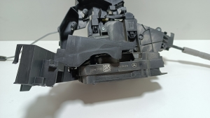 Mercedes Benz C-Class 205 (2014–2021) Front door lock A0997201800 - 3