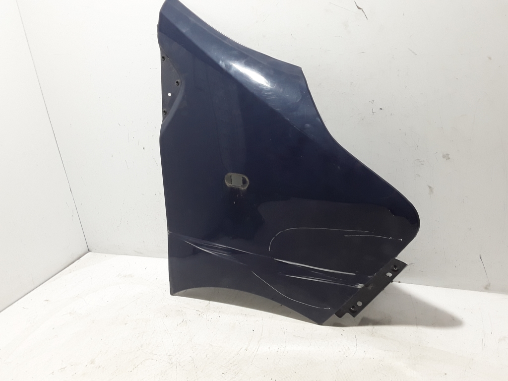 RENAULT Trafic 3 generation (2014-2023) Front Right Fender 631001616R 21069440