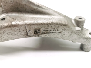 Tesla Model Y Y (2020–2026) Engine bracket 1093278-00-B - 4