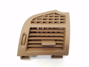   Interior panel ventilation grilles 