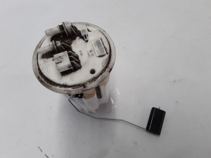 RENAULT Megane III (2008–2016) Kütusepump paagis 172020033R - 3