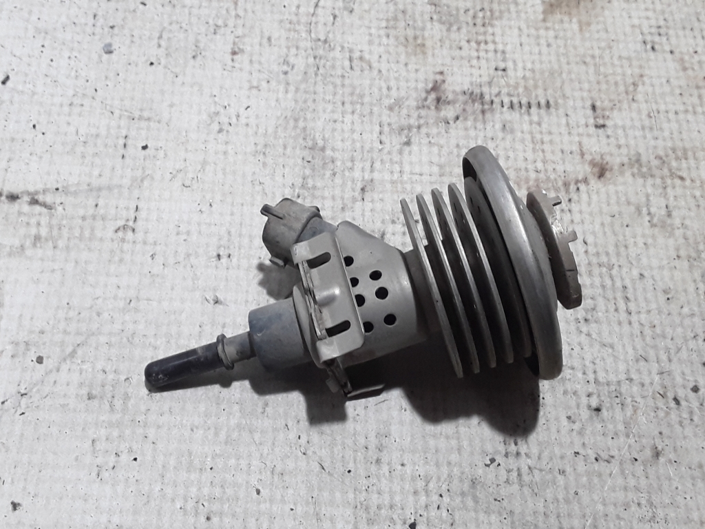 RENAULT Trafic 3 generation (2014-2023) Injector AdBlue 04440210452 21069372