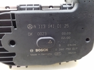 Mercedes Benz CL-Class 215 (1999–2006) Drosselklappe A1131410125 - 3