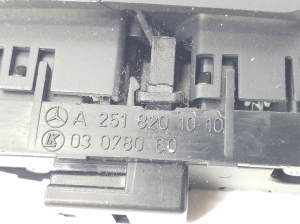 Mercedes Benz ML-Class 164 (2005–2011) Door lock/unlock switch A2518201010 - 2
