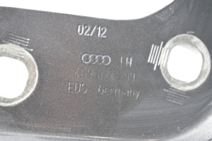 AUDI A4 B9 (2015–2026) Charnière de couvercle de coffre 4G9827299 - 2