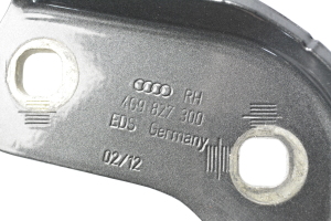AUDI A4 B9 (2015–2026) Charnière de couvercle de coffre 4G9827300 - 3