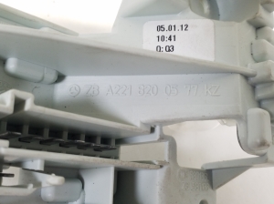 Mercedes Benz S-Class 221 (2005–2013) Rear corner tail light bulb holder A2218200577 - 3