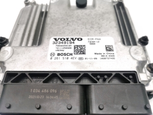 Polestar 2 II (2021–2026) Engine control unit 32349194 - 4
