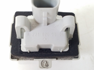 Mercedes Benz S-Class 221 (2005–2013) Numbrimärgi tuled A2218200856 - 3