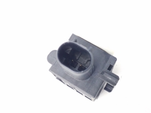 Mercedes Benz ML-Class 164 (2005–2011) Airbag sensor A0038202826 - 3
