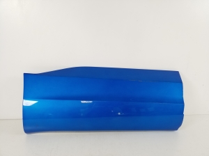 Rear side door molding