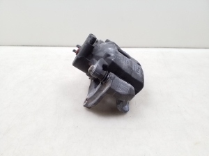 Hyundai i40 (2011–2026) Bremssattel vorne - 2