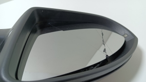 Volkswagen Golf VII (2012–2026) Side mirror and its parts - 4