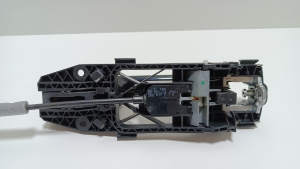 Volkswagen Golf VII (2012–2026) Front door exterior handle 5N0837885 - 3