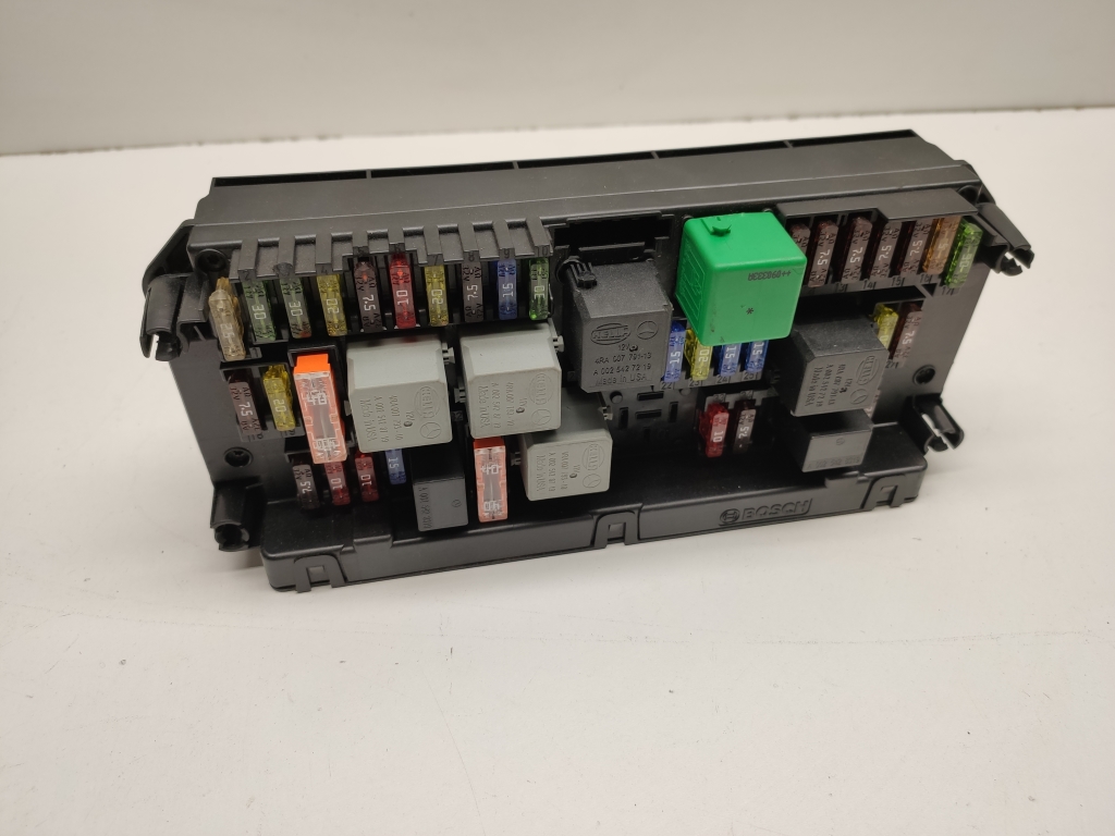 MERCEDES-BENZ E-Class W212/S212/C207/A207 (2009-2016) Fuse box A2129004500 21865570