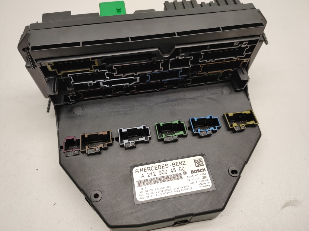 MERCEDES-BENZ E-Class W212/S212/C207/A207 (2009-2016) Fuse box A2129004500 21865570