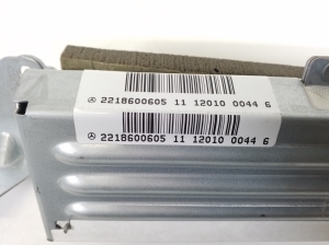 Mercedes Benz S-Class 221 (2005–2013) Aizmugurējā sēdekļa drošības spilvens A2218600605 - 4