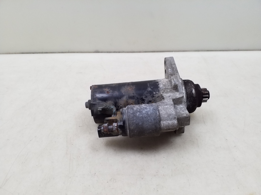 VOLKSWAGEN Golf 5 generation (2003-2009) Starter auto 1005831311 24977471