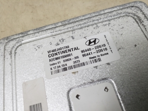 Hyundai i40 (2011–2026) Käigukasti juhtplokk 954402D510 - 4