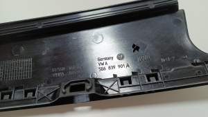 Volkswagen Golf VII (2012–2026) Sonstiges Teil der hinteren Seitentür 5G6839901A - 2