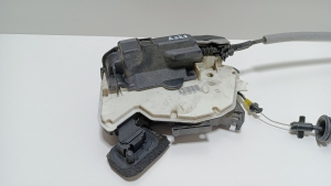 Volkswagen Golf VII (2012–2026) Rear side door lock 5K4839015 - 3
