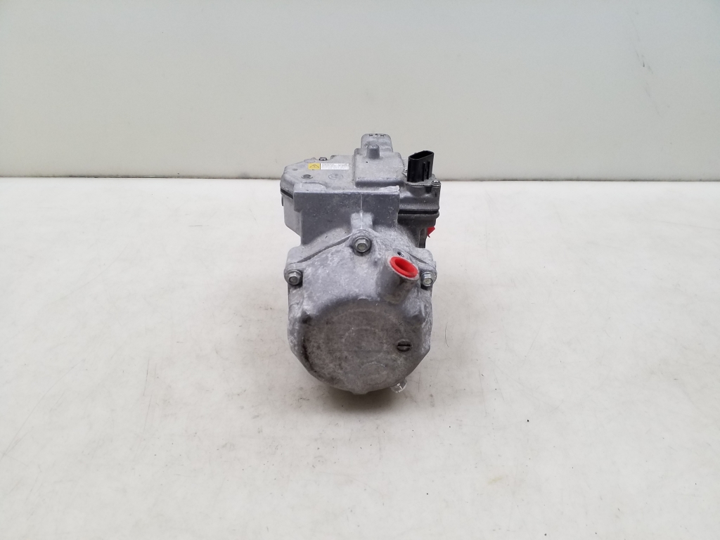 TOYOTA Auris Air Condition Pump 0422001031 24977448