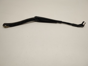 Mercedes Benz E-Class W212 (2009–2015) Esiklaasi puhasti hoob A2128200844 - 2