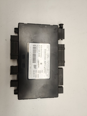   Steuergerät für Vordersitze  - A2118704885 