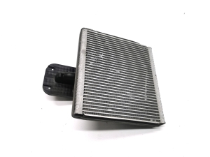 Tesla Model S S (2012–2026) Heater core F168FPC - 2
