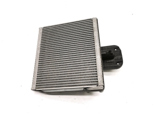 Tesla Model S S (2012–2026) Heater core F168FPC - 2
