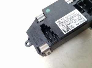 Volkswagen Golf VI (2008–2013) Cabin shoulder motor resistance 3C0907521F - 5