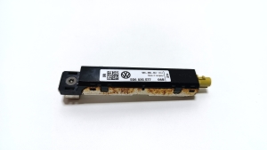 Volkswagen Golf VII (2012–2026) Antenna amplifier 5G6035577 - 3