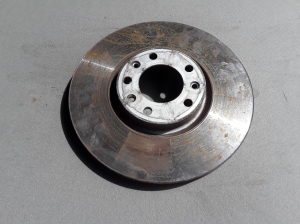   Brake disc front 