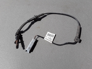   ABS sensor front 