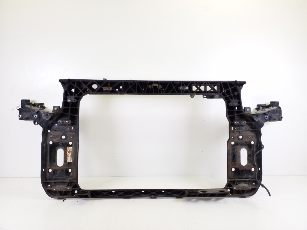 Kia Sportage (2010–2016) Radiator support and its parts 641013U000