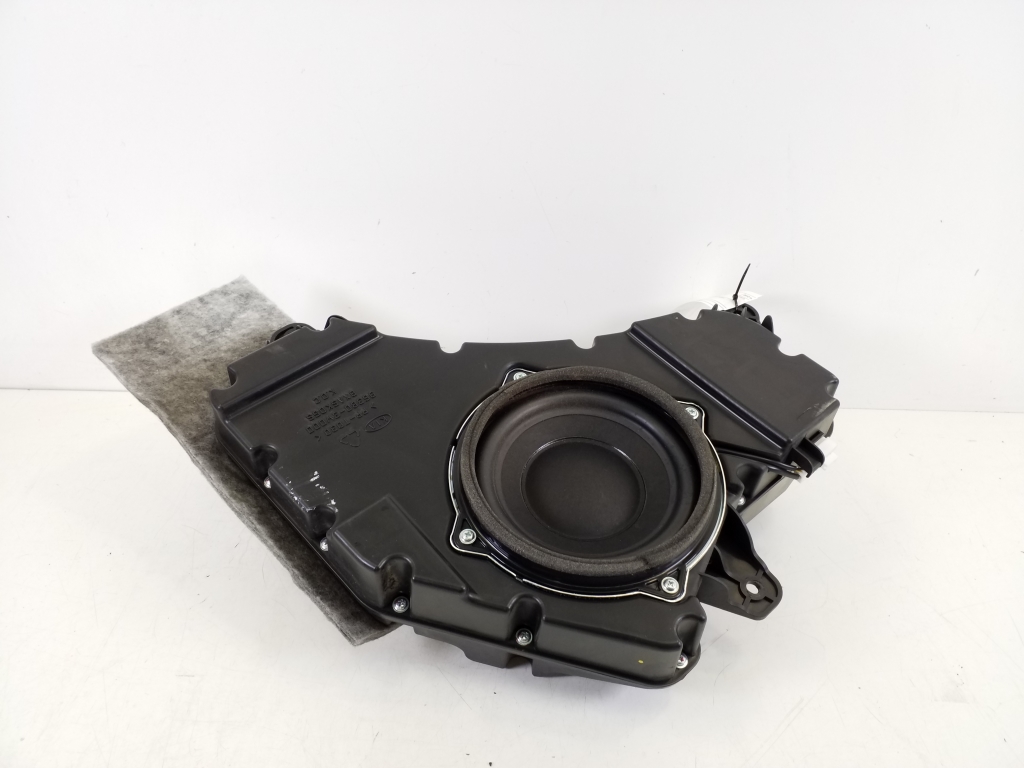 Kia Sportage (2010–2016) Speaker 963803W000