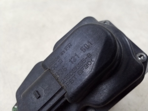  EGR valve 