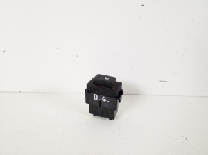 Kia Sportage (2010–2016) Heated seat switch - 2