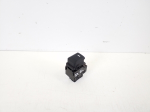 Kia Sportage (2010–2016) Rear side door window switch 935751H000 - 3