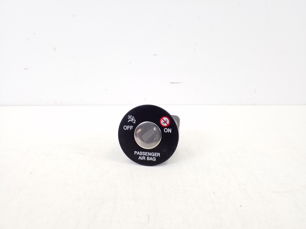 Kia Sportage (2010–2016) Airbag switch Kia Sportage (2010–2016) Airbag switch