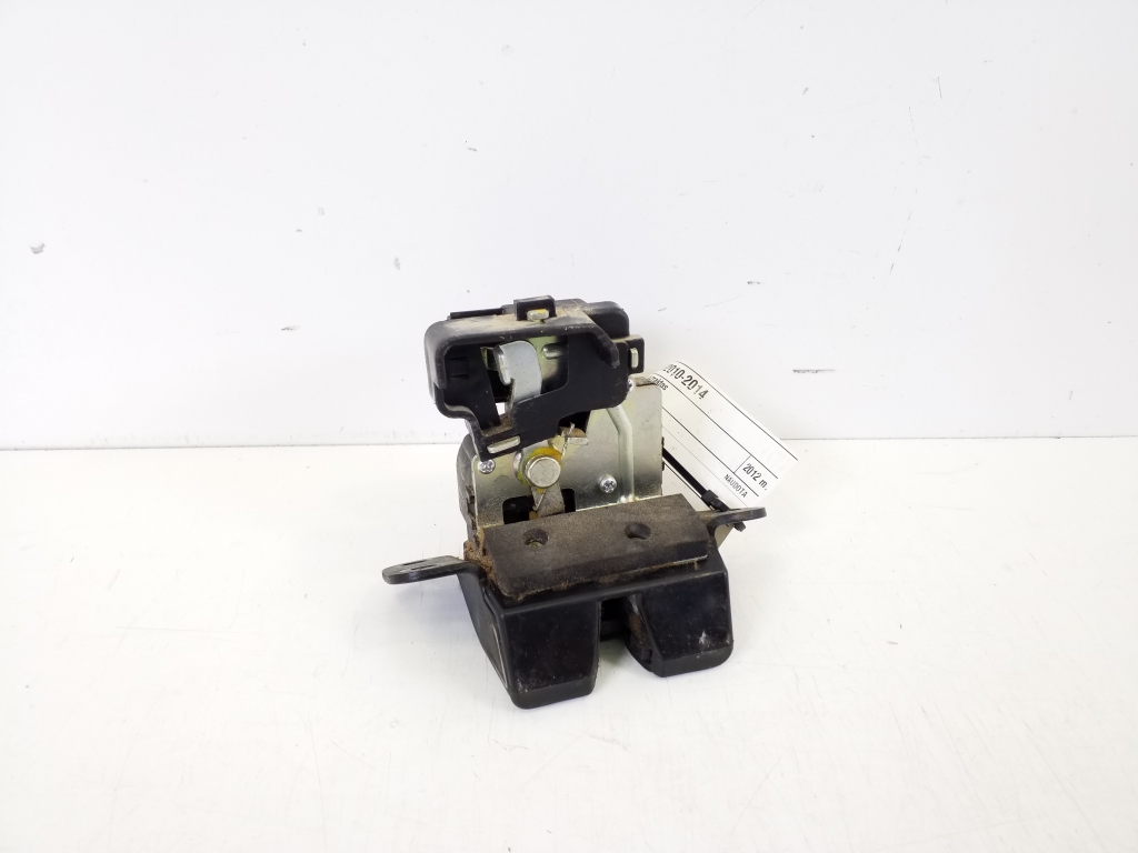 Kia Sportage (2010–2016) Trunk lid lock 812303W000 Kia Sportage (2010–2016) Trunk lid lock 812303W000