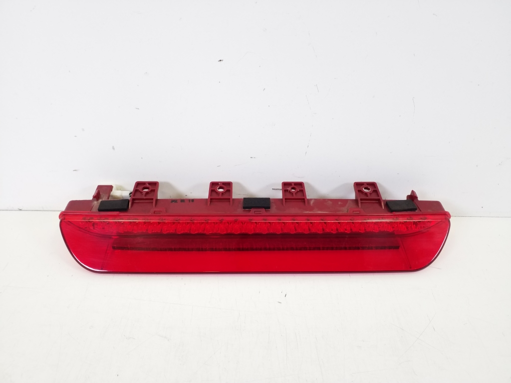 Kia Sportage (2010–2016) Additional stop light 927003W100