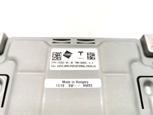 Tesla Model X X (2015–2026) Audioverstärker 1004833-10-A - 3