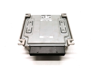 Tesla Model S S (2012–2026) Audio amplifier 1004833-10-A - 3
