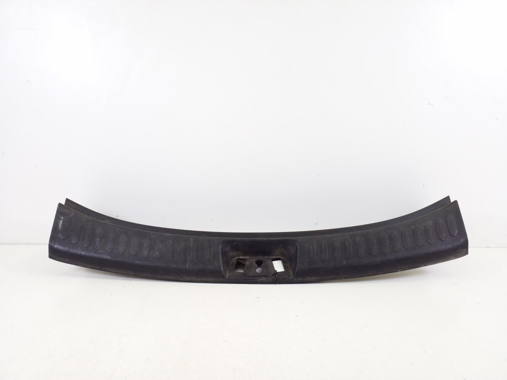 Kia Sportage (2010–2016) Rear panel interior trim 857703U000WK Kia Sportage (2010–2016) Rear panel interior trim 857703U000WK
