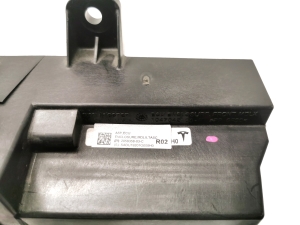 Tesla Model X X (2015–2026) Control unit 2135152-01-C - 4