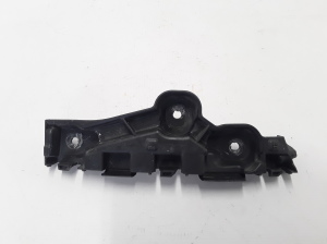  Front bumper bracket 