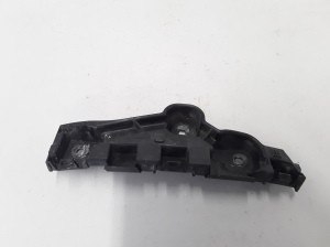  Front bumper bracket 