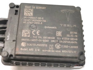 Tesla Model 3 3 (2016–2024) Blind spot radar Distronic 1108647-00-E - 3